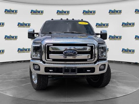 Used 2016 Ford F250 XLT w/ XLT Premium Package AWD/4WD image 14