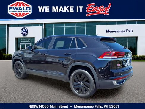 Used 2023 Volkswagen Atlas Cross Sport SE w/ Panoramic Sunroof Package AWD/4WD image 5