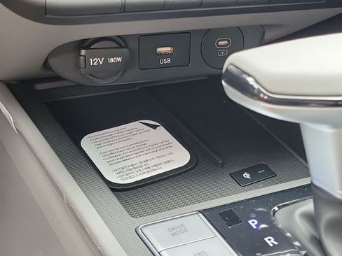 New 2026 Hyundai Elantra Sport FWD image 13