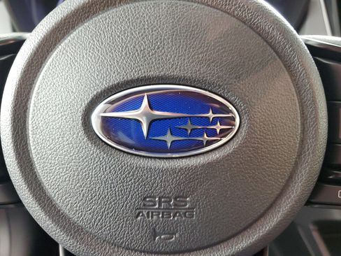 Used 2025 Subaru Crosstrek 2.0i Premium image 22