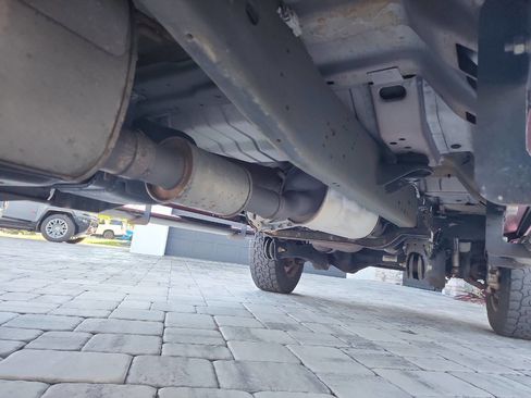 Used 2016 Ford F250 Lariat w/ Lariat Interior Package image 33