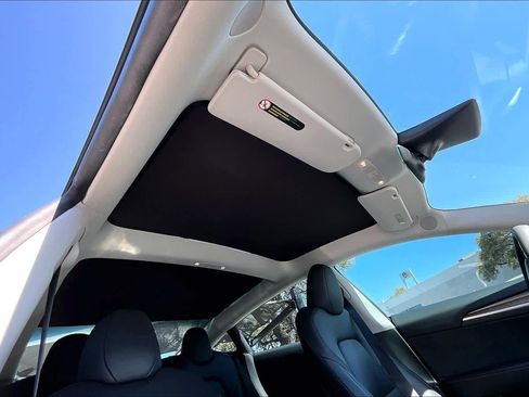 Used 2023 Tesla Model 3 Performance image 13