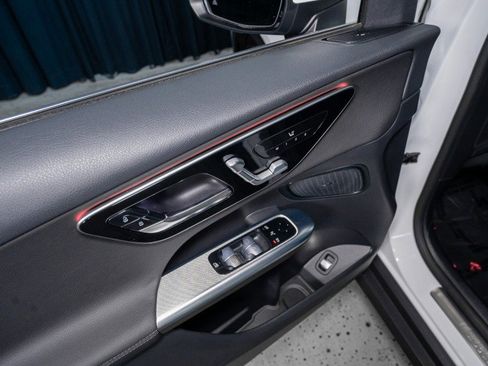 Certified 2026 Mercedes-Benz GLC 300 image 10