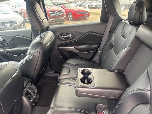 Used 2022 Jeep Cherokee Latitude Lux image 24