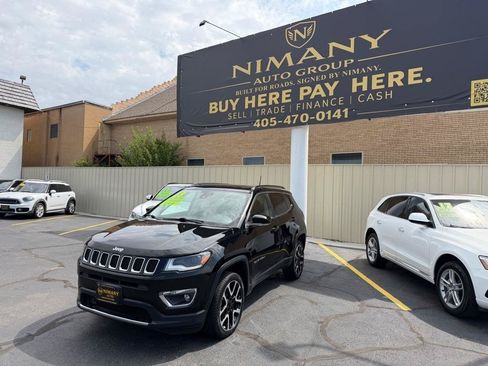 Used 2018 Jeep Compass Limited w/ Navigation Group AWD/4WD image 3