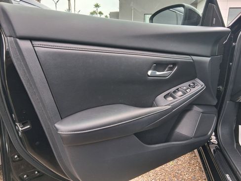 Used 2022 Nissan Sentra SV w/ All-Weather Package image 10