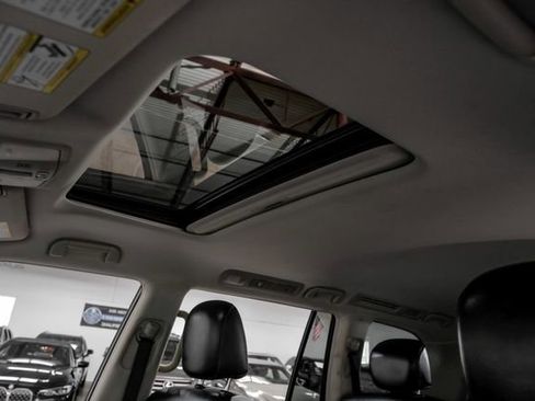 Used 2018 INFINITI QX80 2WD w/ Driver Assistance Package image 21