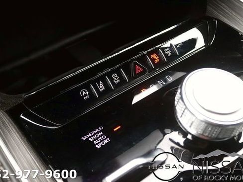 Used 2024 Jeep Wagoneer Series II image 25