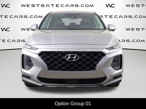 Used 2020 Hyundai Santa Fe SE image 2