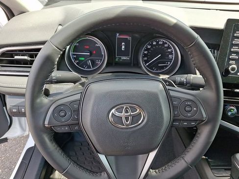 Used 2024 Toyota Camry SE FWD image 18