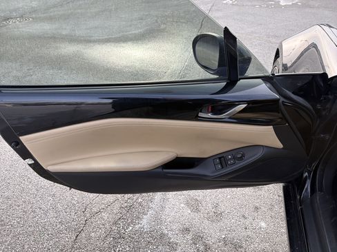 Used 2016 MAZDA MX-5 Miata Grand Touring image 9