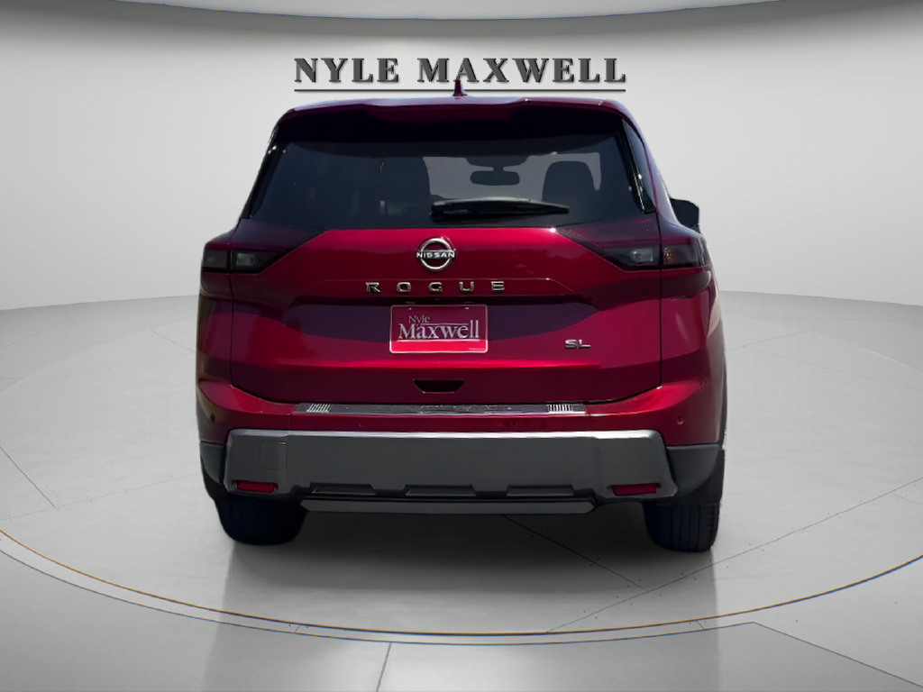 Used 2024 Nissan Rogue SL w/ SL Premium Package FWD image 6