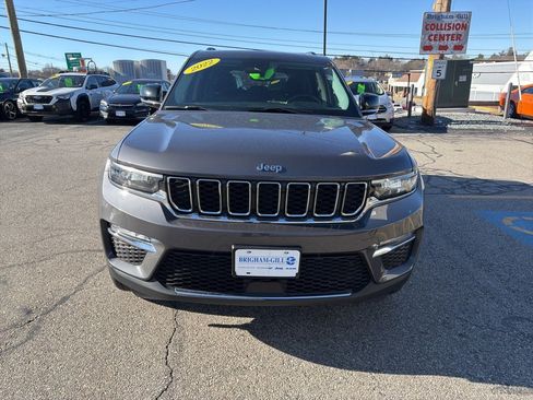 Certified 2022 Jeep Grand Cherokee Limited image 28