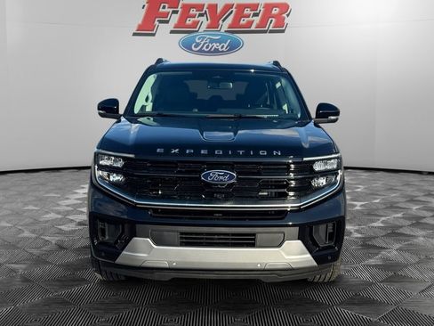 New 2026 Ford Expedition Platinum w/ Driver's Package AWD/4WD image 2