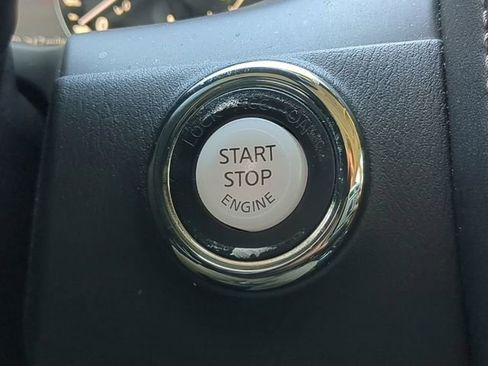 Used 2021 Nissan Armada Platinum w/ Captain's Chairs Package image 37