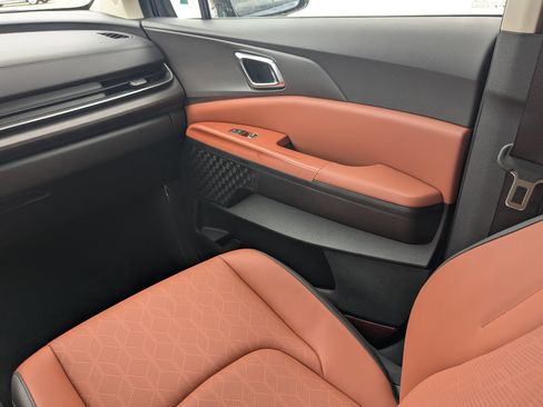 New 2026 Kia Carnival SX FWD image 20