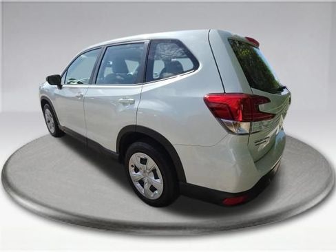 Used 2024 Subaru Forester AWD/4WD image 9