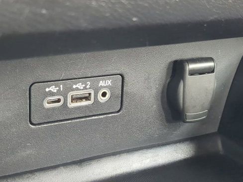 Used 2024 Nissan Altima 2.5 SV image 19