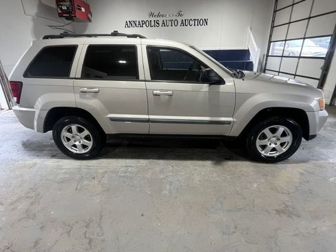 Used 2008 Jeep Grand Cherokee Laredo w/ Driver Convenience Group image 1