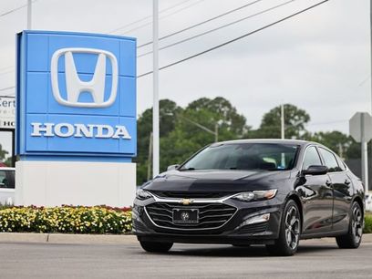 Used 2023 Chevrolet Malibu LT