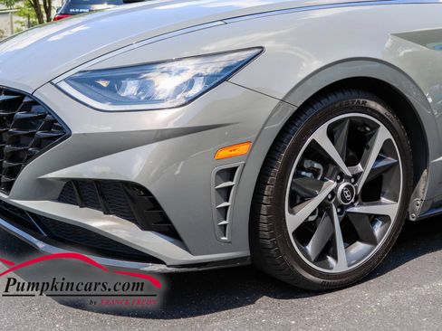 Used 2021 Hyundai Sonata SEL Plus w/ Tech Package FWD image 9