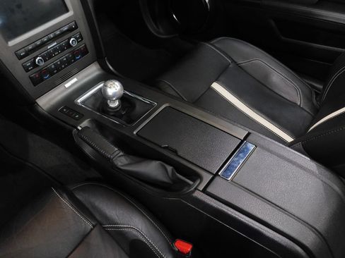 Used 2013 Ford Mustang GT Premium w/ Electronics Pkg RWD image 68