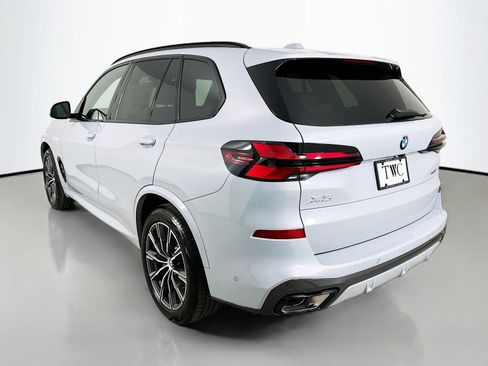New 2026 BMW X5 xDrive40i w/ Executive Package AWD/4WD image 7