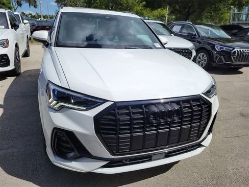 New 2025 Audi Q3 2.0T Premium image 6