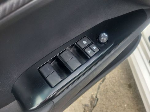 Certified 2025 Toyota Camry SE image 12