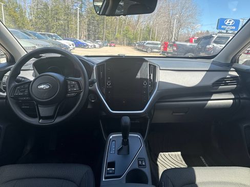 Used 2024 Subaru Crosstrek 2.0i Premium AWD/4WD image 17