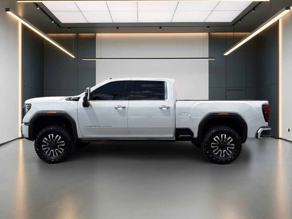Certified 2025 GMC Sierra 2500 Denali Ultimate AWD/4WD image 2