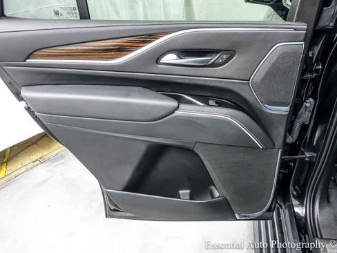 Used 2023 Cadillac Escalade Premium Luxury w/ LPO, Radiant Package AWD/4WD image 31