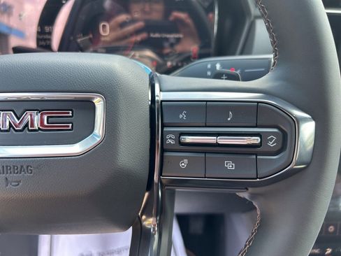 New 2026 GMC Terrain AT4 w/ Technology Package II image 27