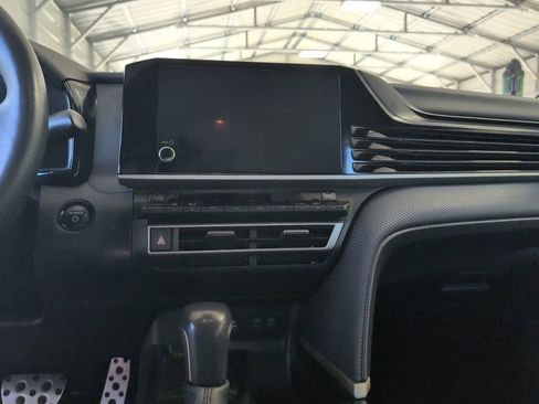 Used 2025 Toyota Camry XSE image 21