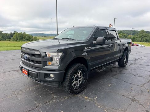 Used 2017 Ford F150 XLT AWD/4WD image 7