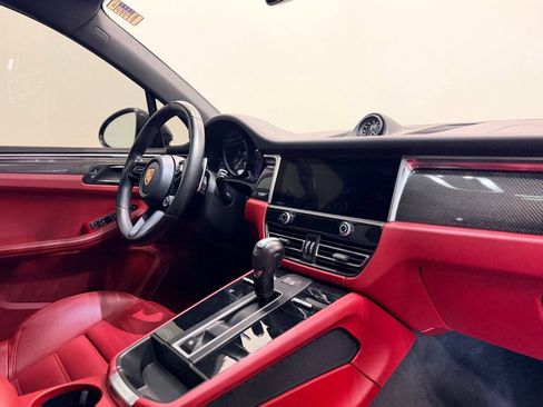 Used 2023 Porsche Macan GTS AWD/4WD image 16