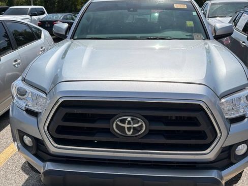 Used 2023 Toyota Tacoma SR5 AWD/4WD image 2