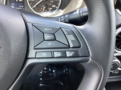 Used 2025 Nissan Sentra S FWD image 18