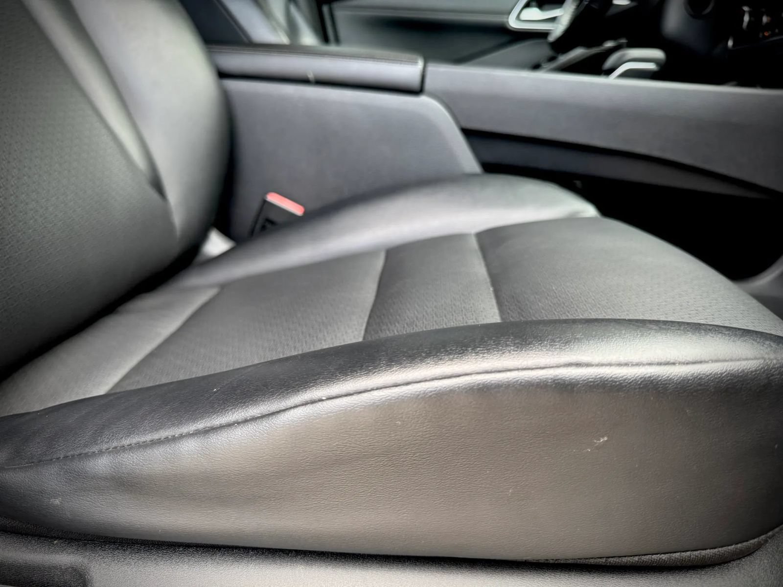 Used 2021 Nissan Rogue SV FWD image 26