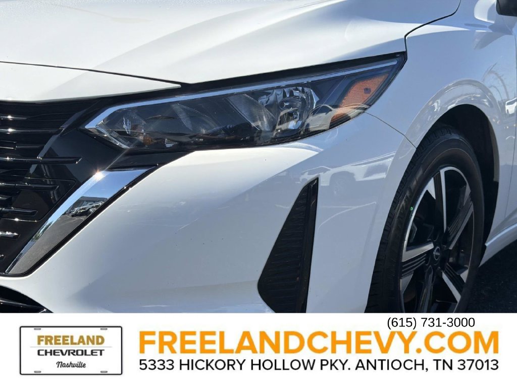 Used 2024 Nissan Sentra SV FWD image 10