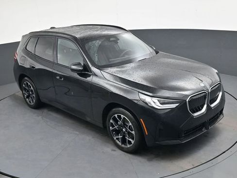 Used 2025 BMW X3 xDrive30i w/ Premium Package image 21
