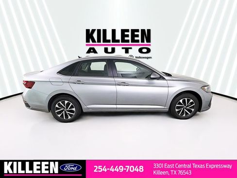 Used 2024 Volkswagen Jetta S FWD image 9