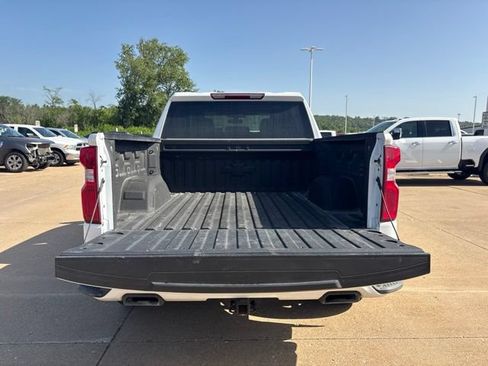 Used 2022 Chevrolet Silverado 1500 RST w/ Redline Edition AWD/4WD image 5