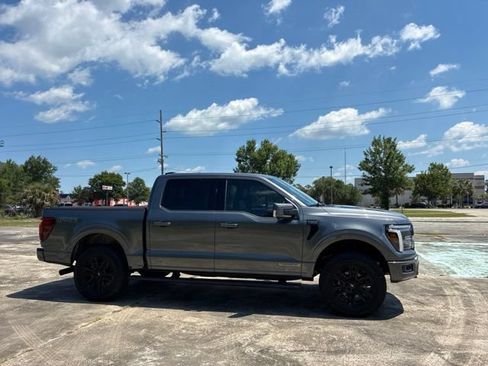 Used 2025 Ford F150 Platinum w/ FX4 Off-Road Package AWD/4WD image 2