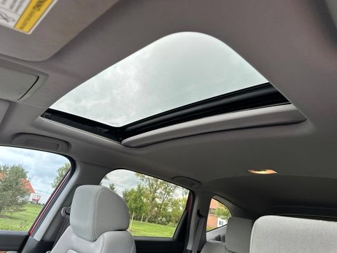 Used 2021 Honda CR-V EX image 4