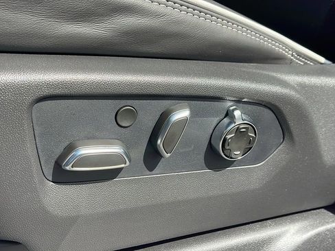 New 2026 GMC Sierra 2500 AT4X AWD/4WD image 14