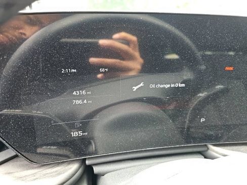 Used 2025 Audi Q5 Premium w/ Convenience Package AWD/4WD image 2