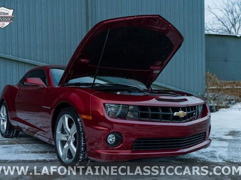 Used 2010 Chevrolet Camaro SS image 27