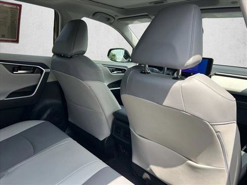 Certified 2025 Toyota RAV4 Limited FWD image 22