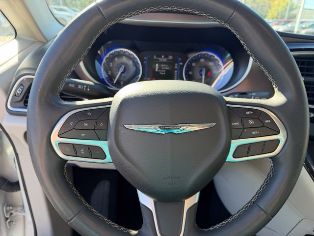 Used 2023 Chrysler Voyager LX FWD image 26